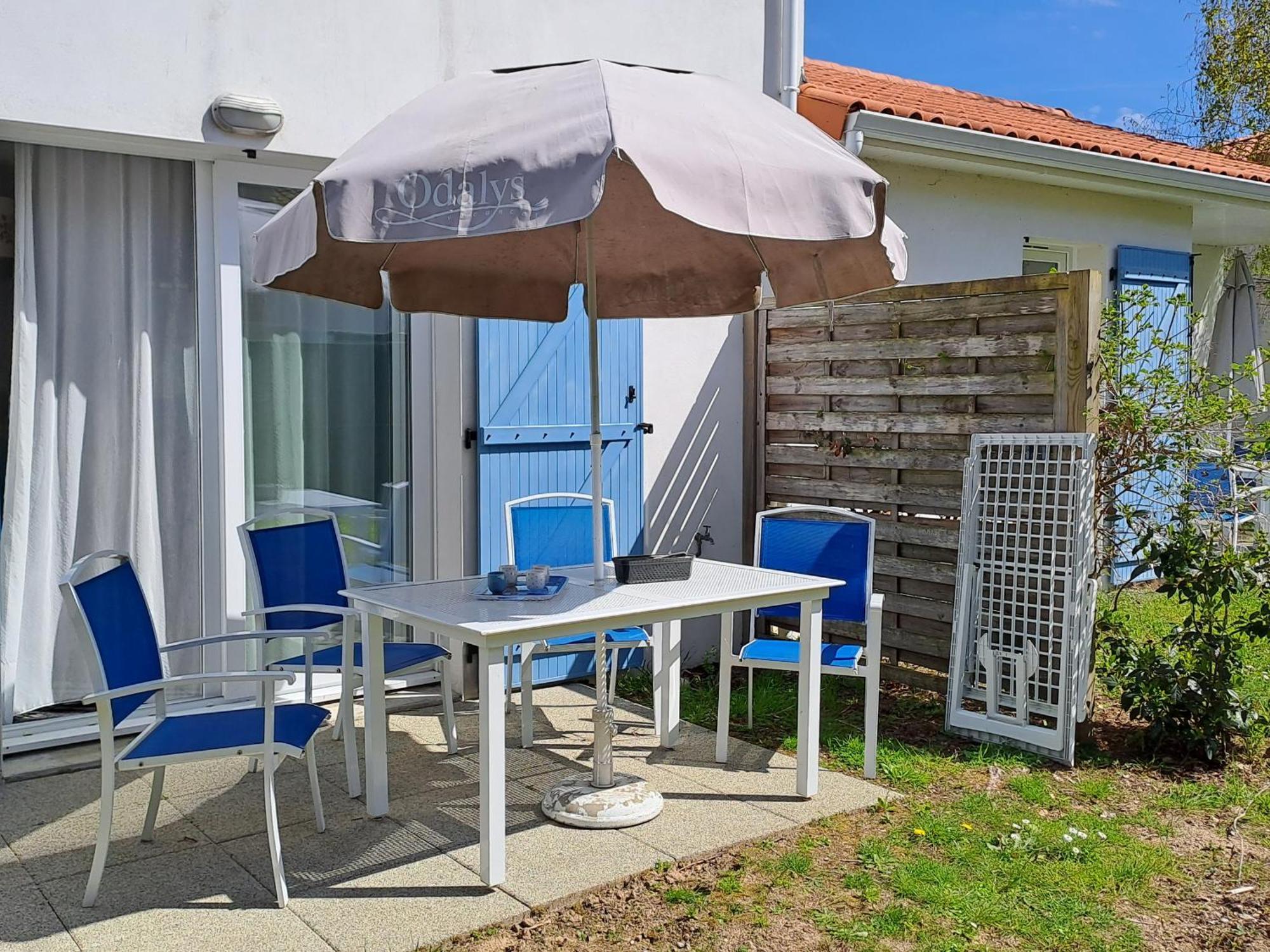 Charmante Maisonnette Avec Piscine, 2 Chambres, Terrasse Privee Et Parking - Saint-Brevin-Les-Pins - Fr-1-364-118 Saint-Brévin-les-Pins Exterior foto